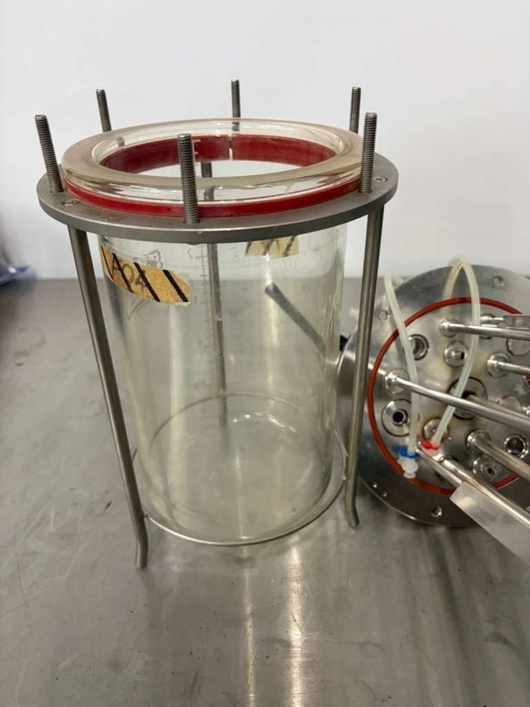 Applikon Biotechnology 3L Glass Bioreactor Vessel with Stainless Steel Headplate