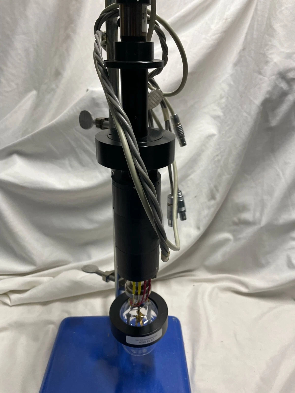 TA Instruments MICROCALORIMETER with Calorimeter holder Parts/ Repair