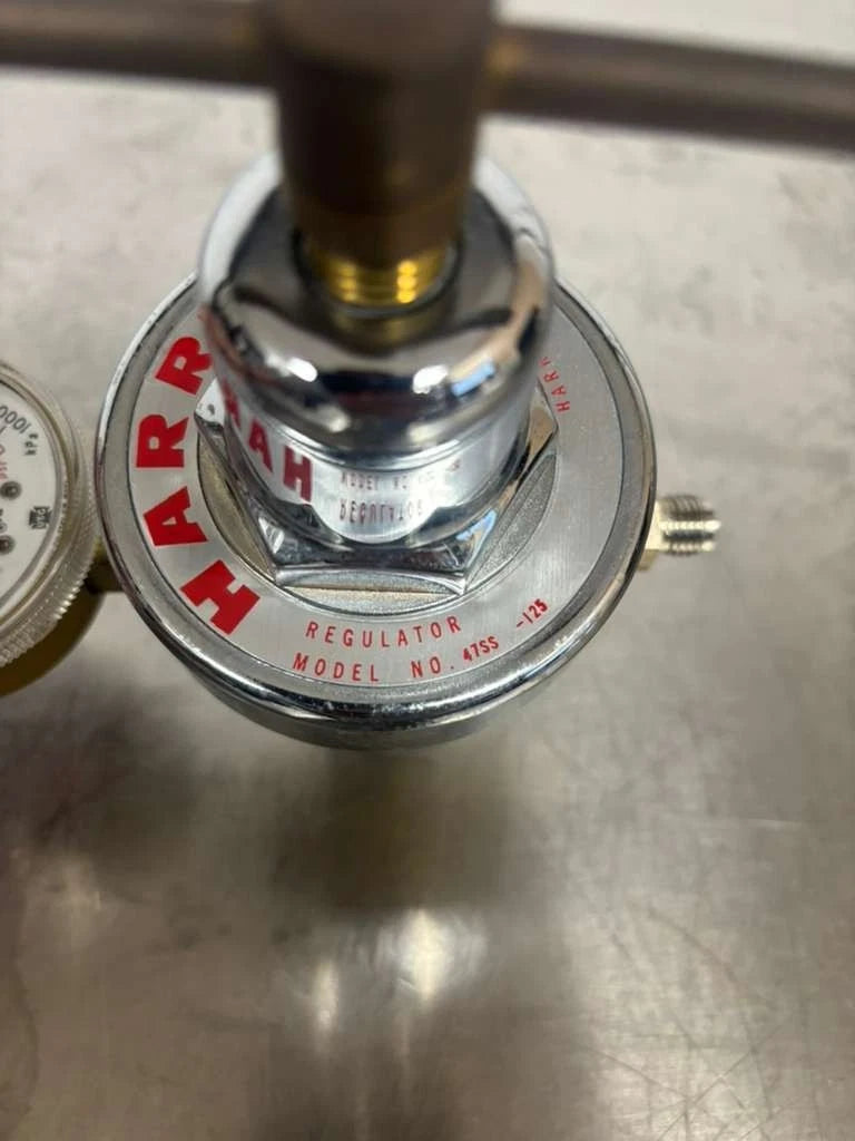 Harris Regulator Model No. 47SS- 125