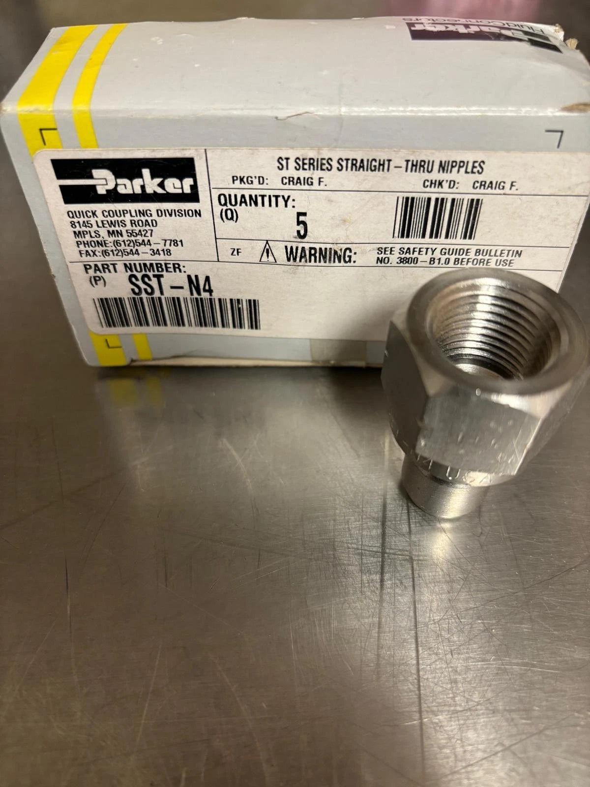 Box of 5 PARKER SST-N4 Quick Connect