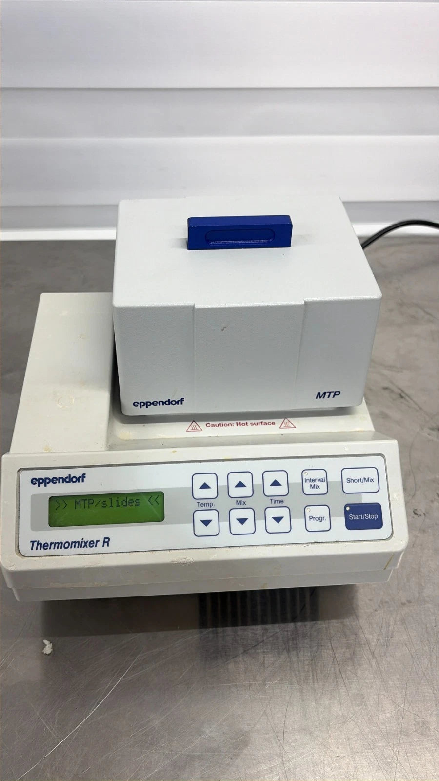 Eppendorf ThermoMixer R 5355 heat/cool shaker mixer with MTP micro plate block