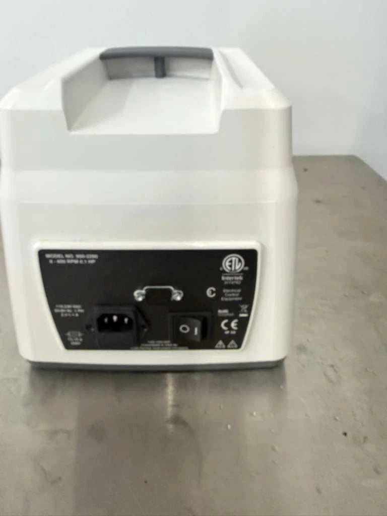 Cole Parmer Masterflex Model 900-2200 L/S DRIVE with 07514-10 easy-load head