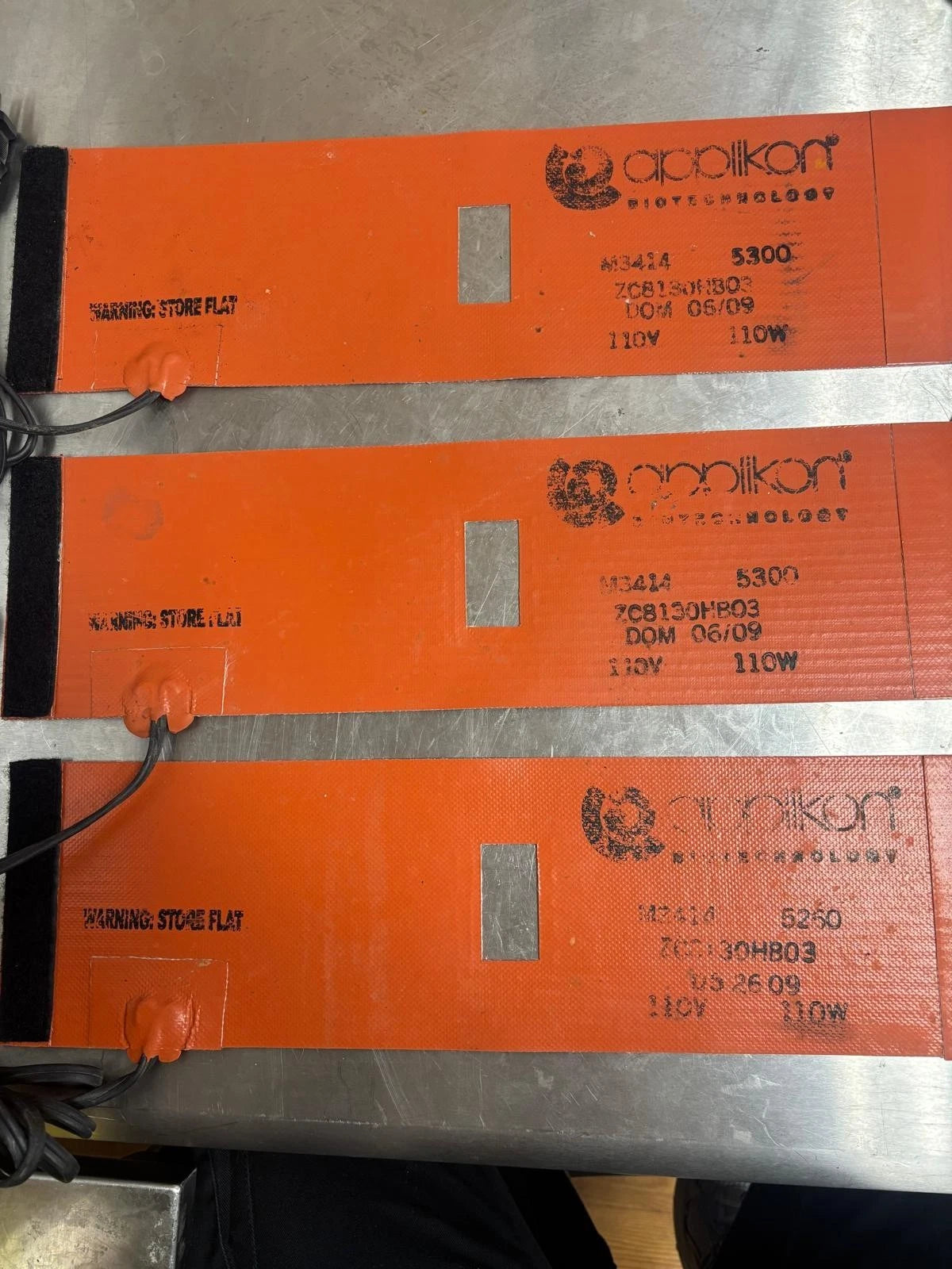 Applikon BIOTECHNNOLOGY ZC8130HB0 Set Of 3