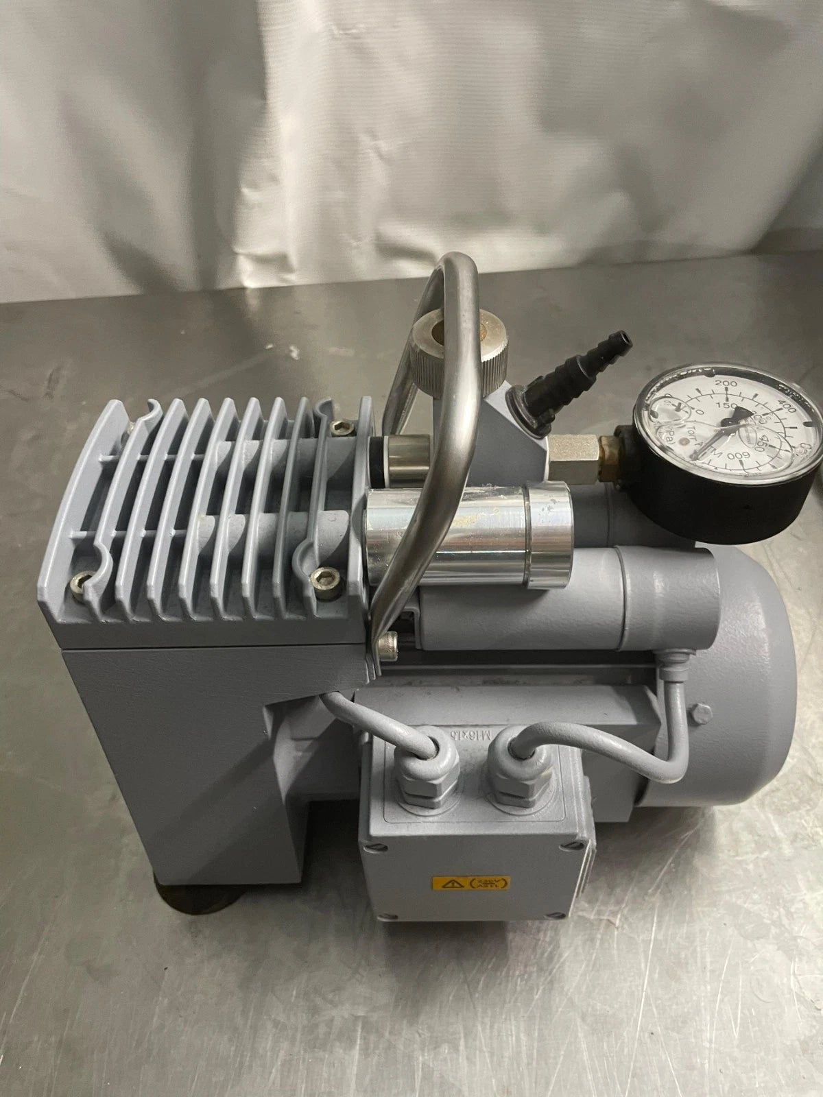 VACUUBRAND ME 2SI DIAPHRAGM VACUUM PUMP 30 days Warranty