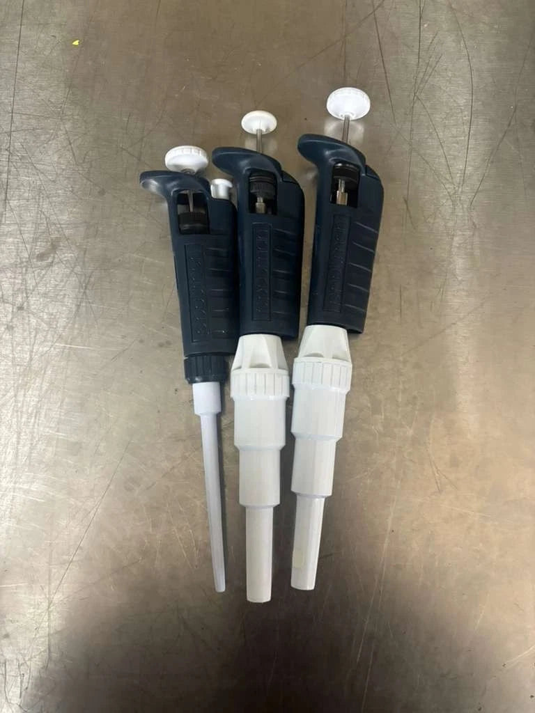 Set of 3 Gilson Pipetman Manual Air Displacement Metal Ejector