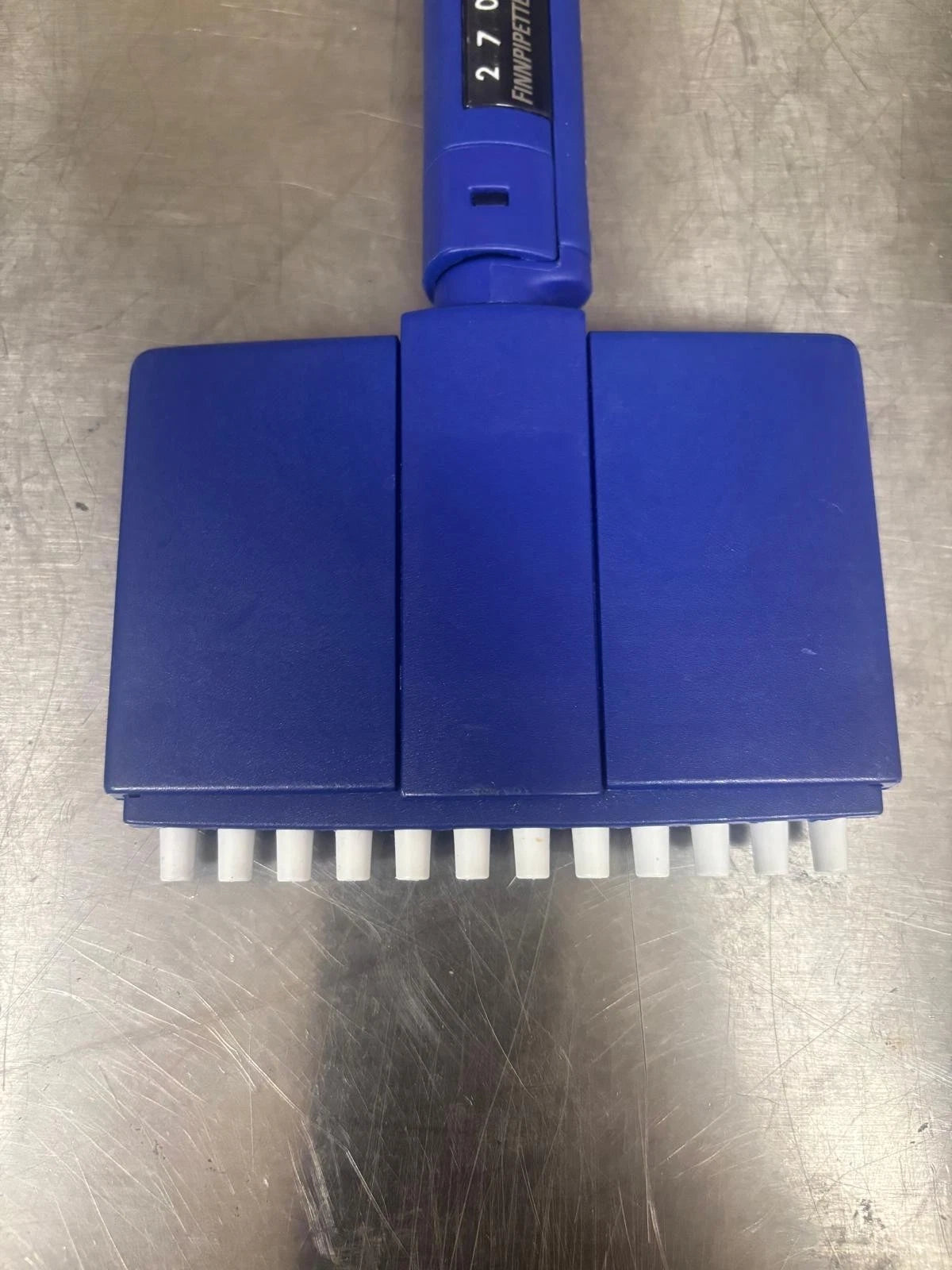 Set of 2 Fisherbrand Finnpipette Multichannel Pipette 12 Channel pipet 50-300uL