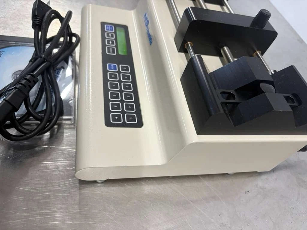 KD Scientific KDS 200 Two-Syringe Infusion Pump Model 780200 open box