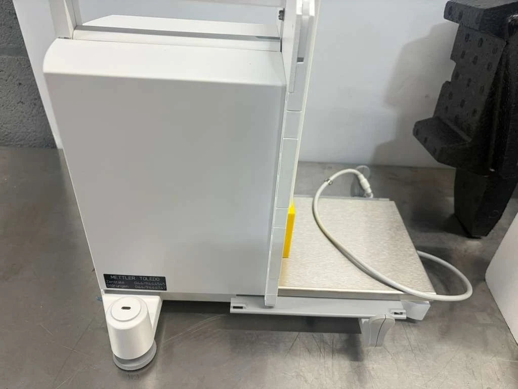 METTLER TOLEDO QUANTOS QB5 QD206 ****PLEASE SEE ALL PICTURES MISSING PARTS***