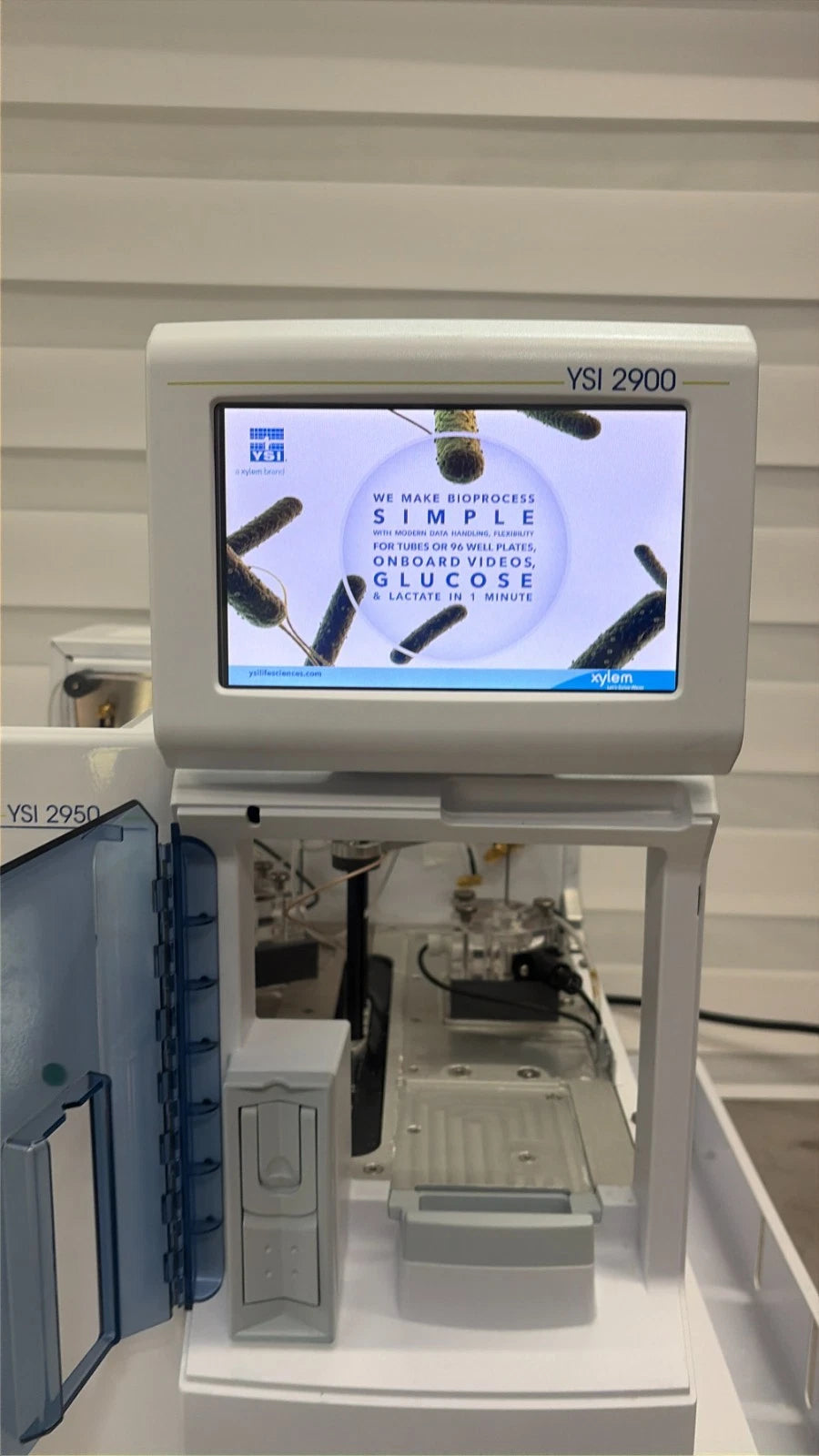 YSI 2950D-3 Biochemistry Analyzer