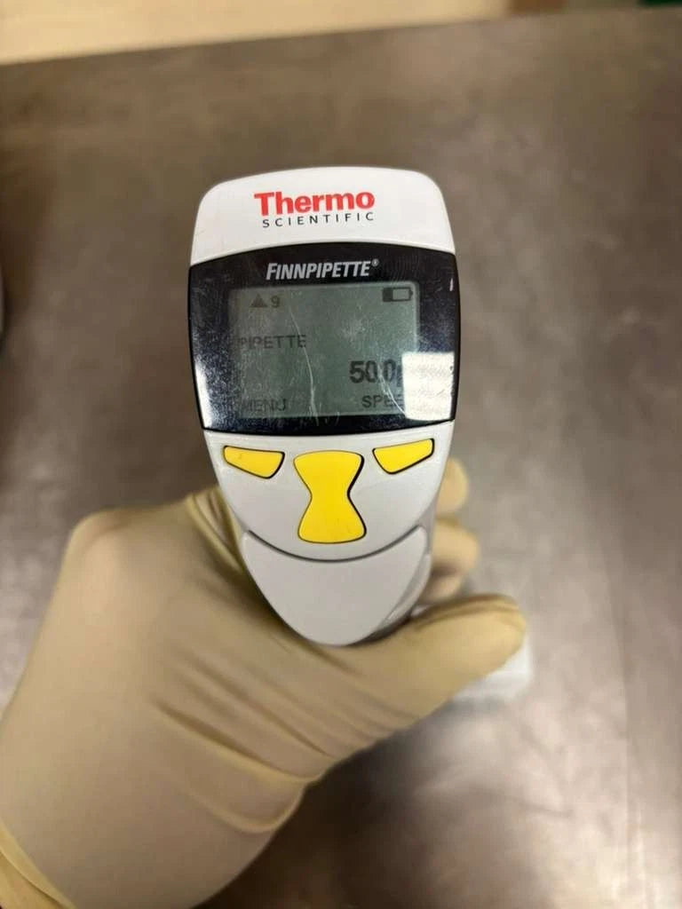THERMO SCIENTIFIC FINNPIPETTE 5-50 - 30-300 uL 12 Channel Electronic Pipette