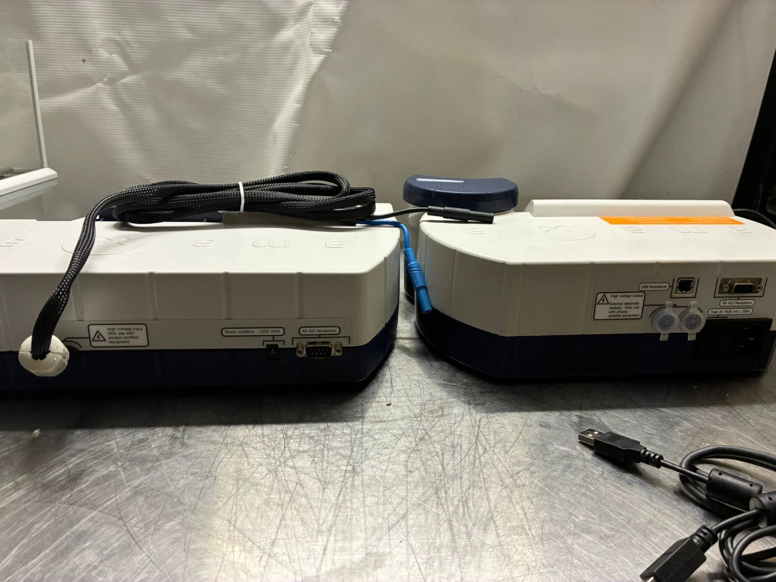 Amaxa Biosystem Nucleofector II Transfector Electroporator and 96-Well Shuttle