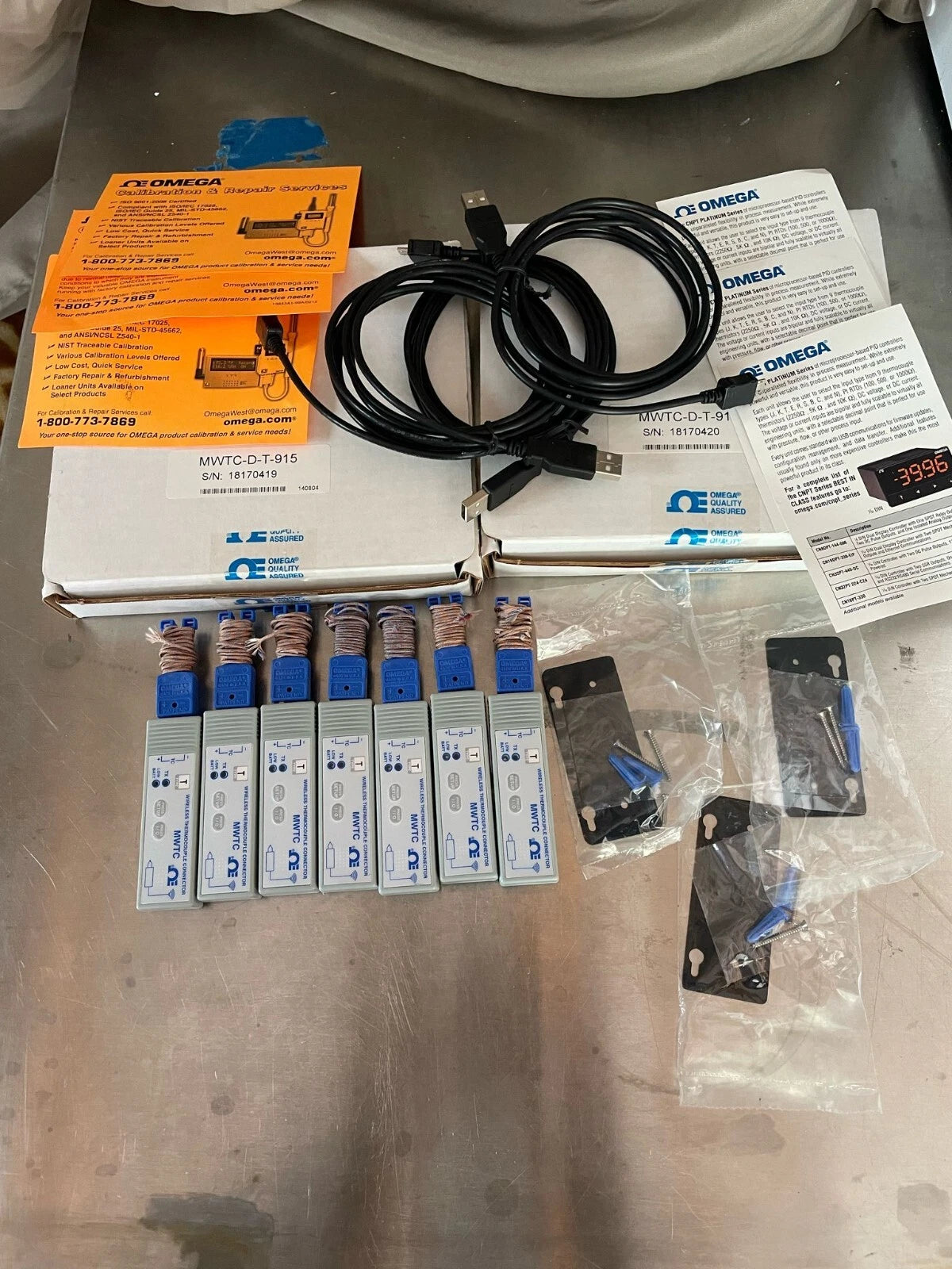 OMEGA ENGINEERING MWTC-D-T-915/N / MWTCDT915N lot of 7 USED
