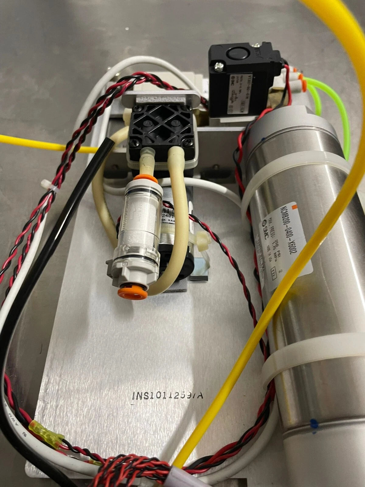 Ion Torrent S5 SEQUENCER MANIFOLD ASSY INS1011262 REV C