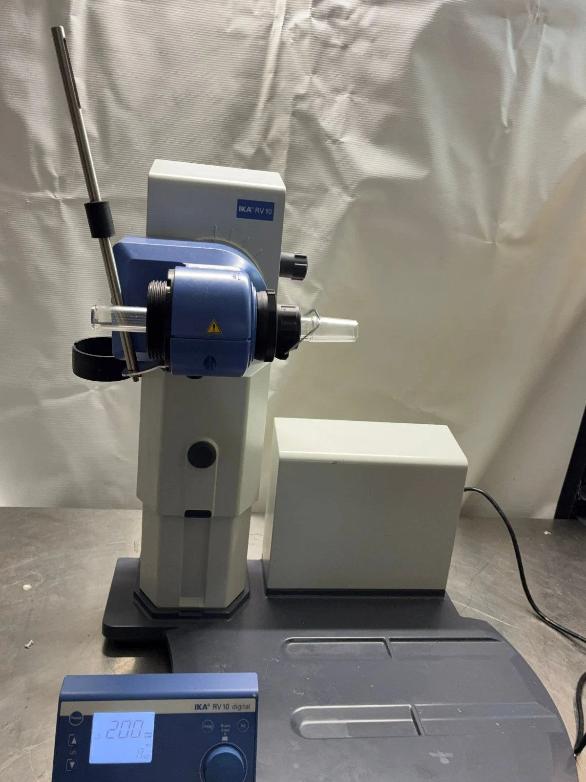 IKA RV 10 Digital V Rotary Evaporator no glass or bath 30 Days Warranty