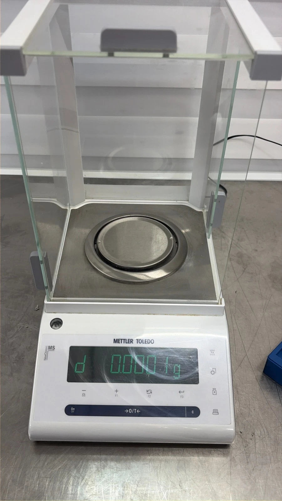 Mettler Toledo MS104S Analytical Balance Scale 120 g x 0.0001 g