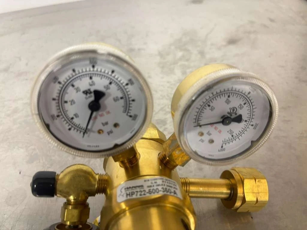 Harris Specialty Gas Lab Regulator HP722-500-350-A