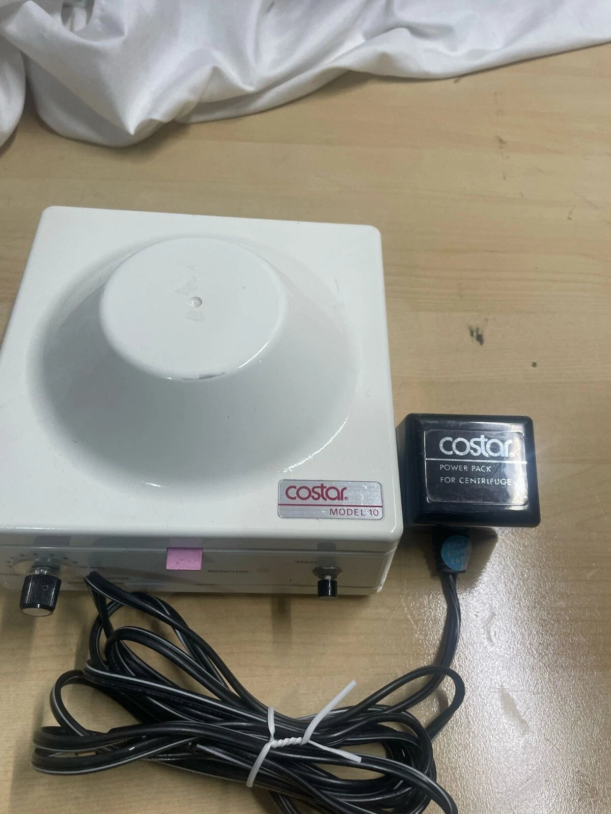 Costar Model 10 Mini Centrifuge 6 Fixed Position Angled Rotor Microcentrifuge