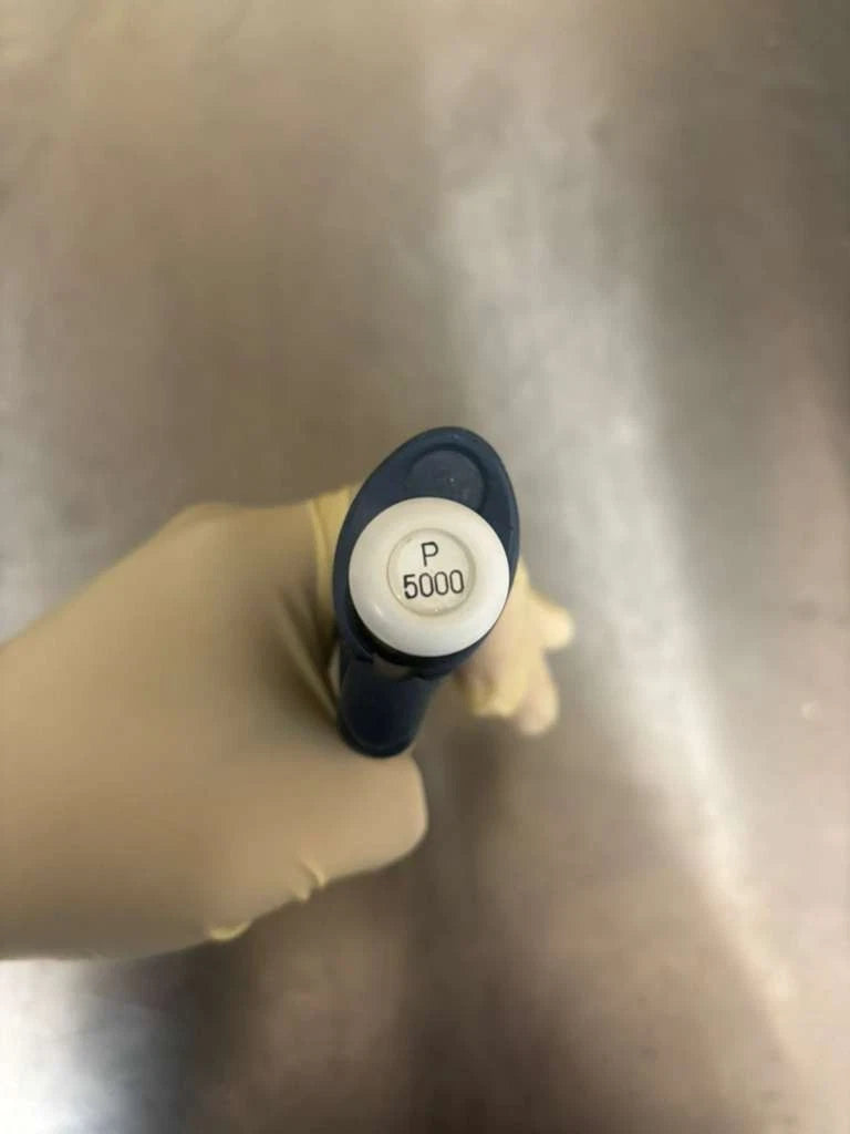Set of 3 Gilson Pipetman Manual Air Displacement Metal Ejector