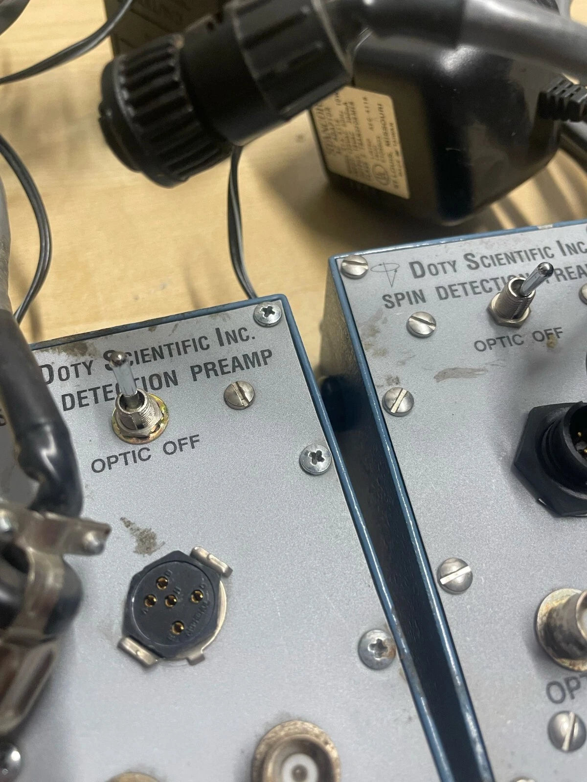 lot of (2) Doty Scientific Spin Detection Preamp for NMR System w/ AC Adapter