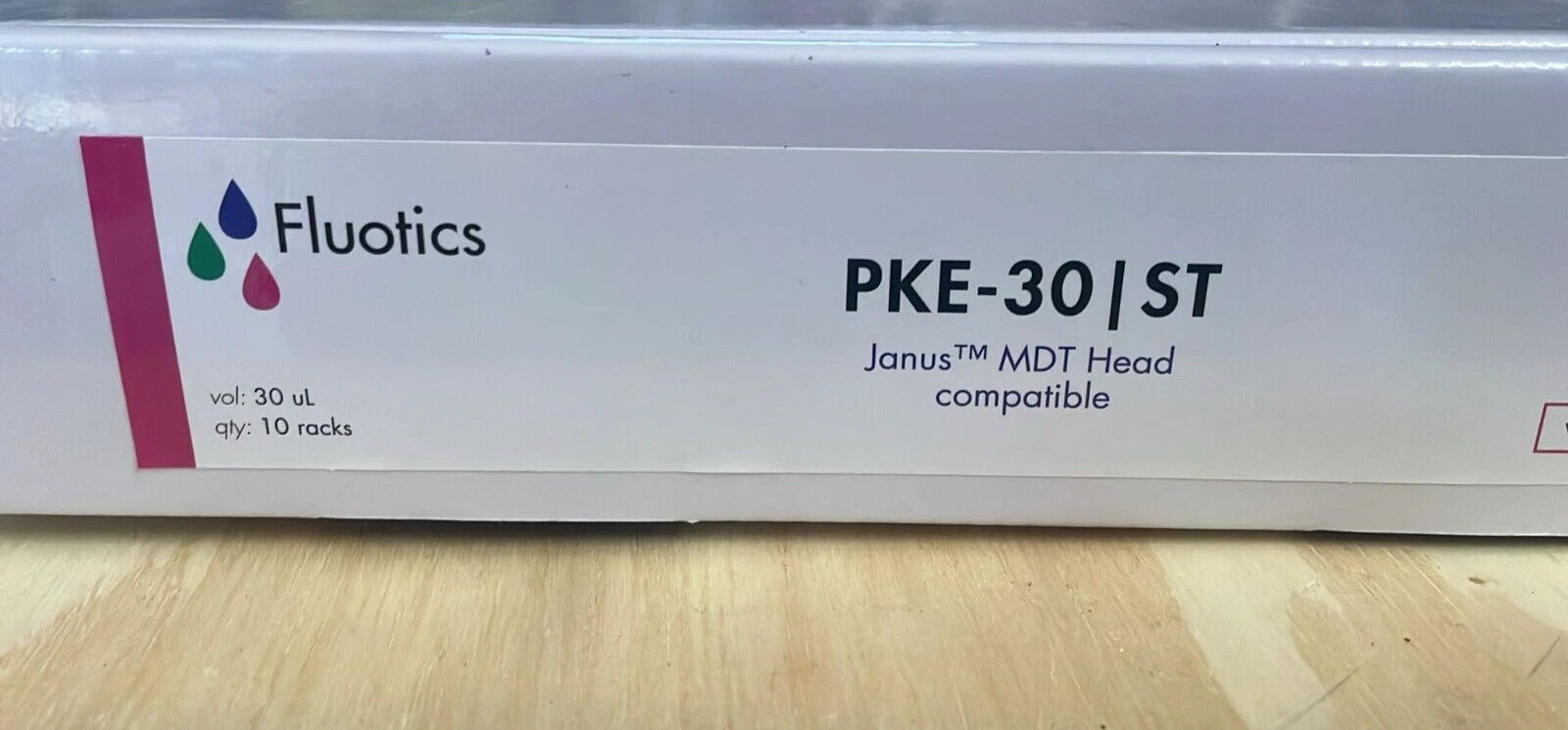 FLUOTICS 30μL PKE-30 |ST Janus MDT Head Pipette Tips (3,840/Box)