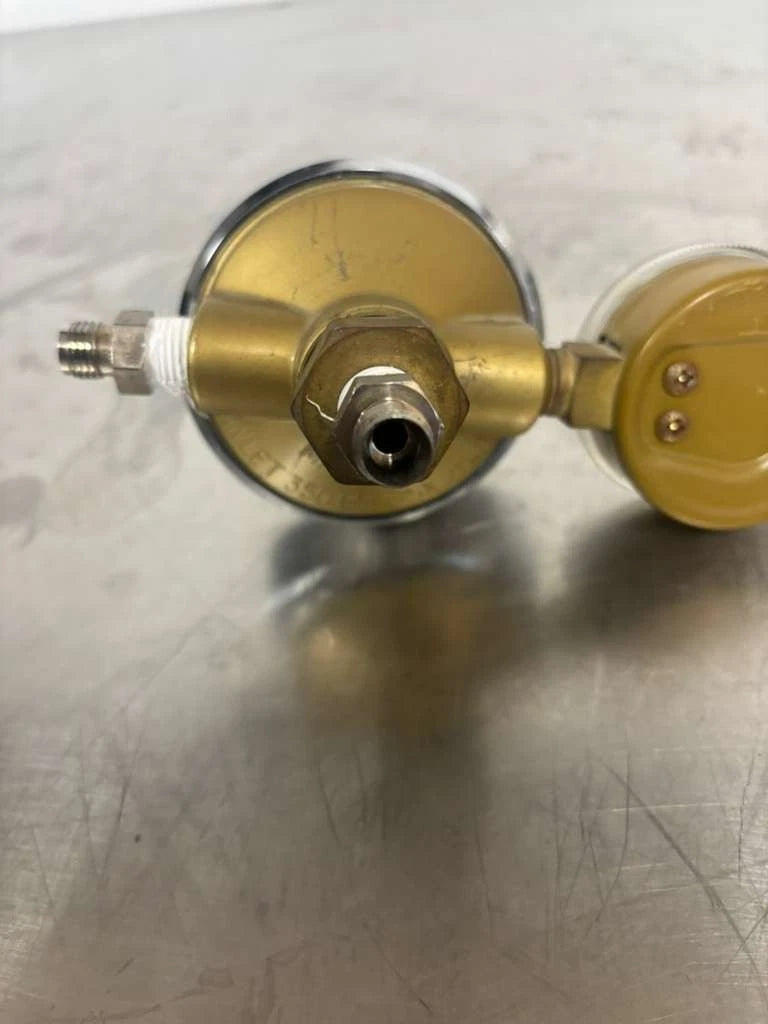 Harris Regulator Model No. 47SS- 125