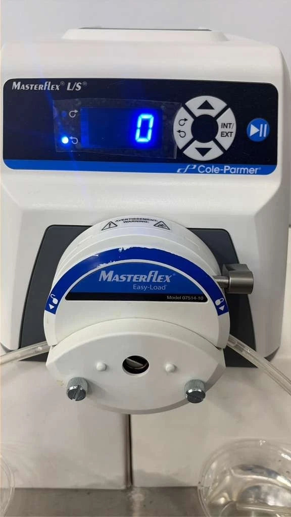 Cole Parmer Masterflex Model 900-2200 L/S DRIVE with 07514-10 easy-load head
