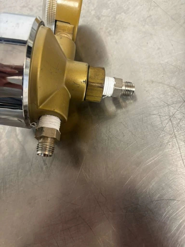 Harris Regulator Model No. 47SS- 125