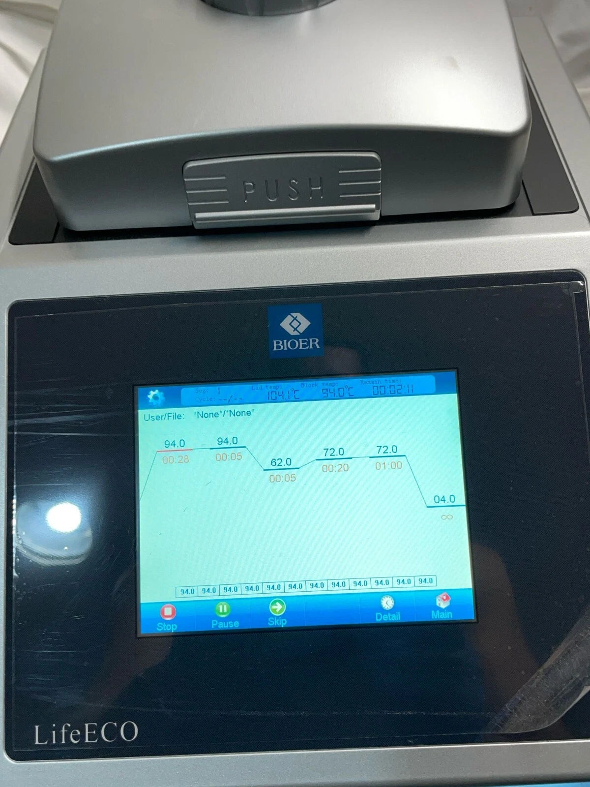 Bioer Technology BTC42096 – LifeECO 96-well Gradient Thermal Cycler w/ Warranty