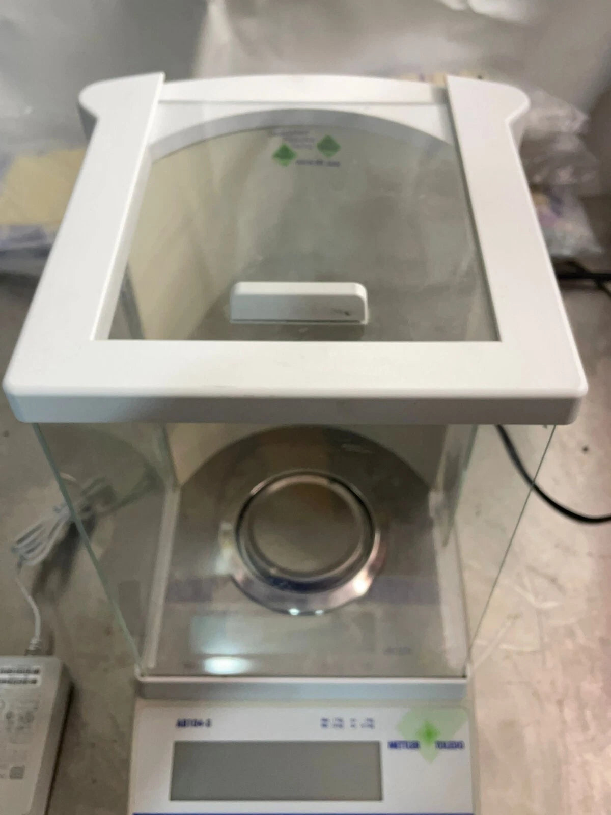 Mettler Toledo AB104-S Analyical Balance Digital Scale with Shield " ERROR 4"