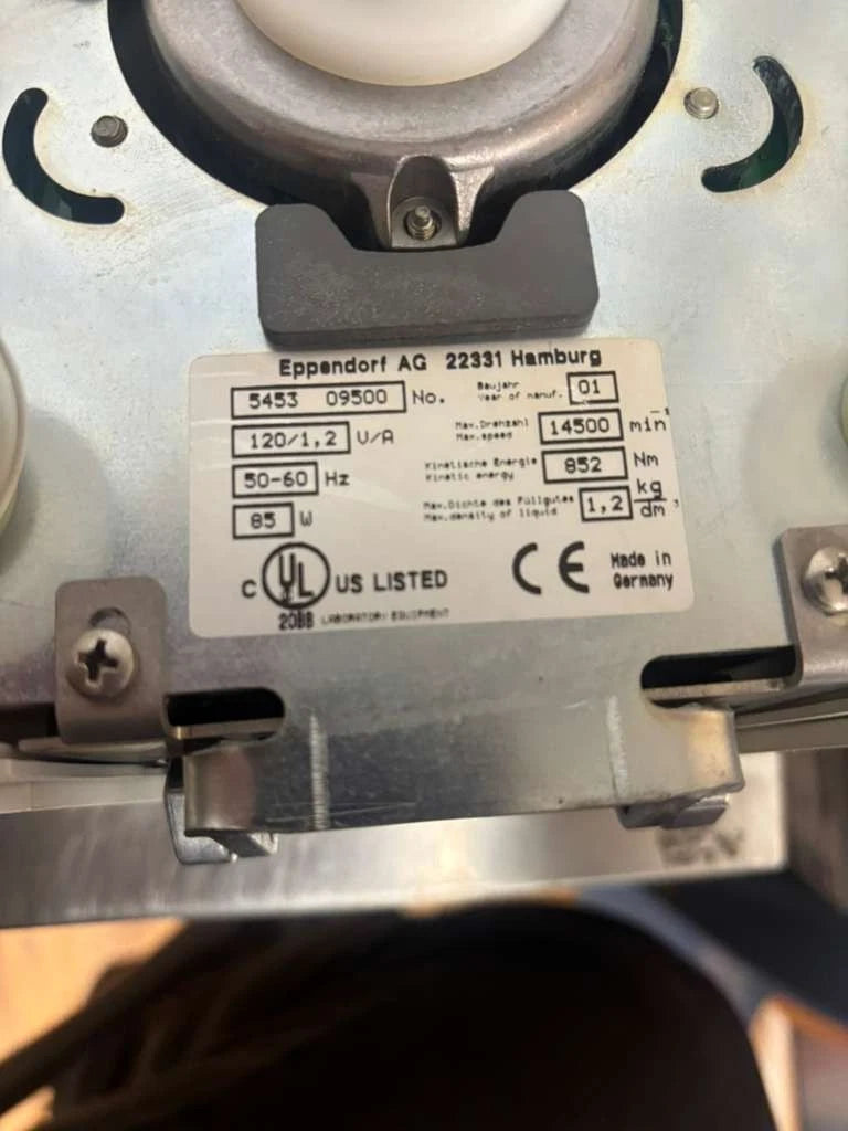 Eppendorf AG Mini Spin Plus 5453 Centrifuge, 22331 Hamburg