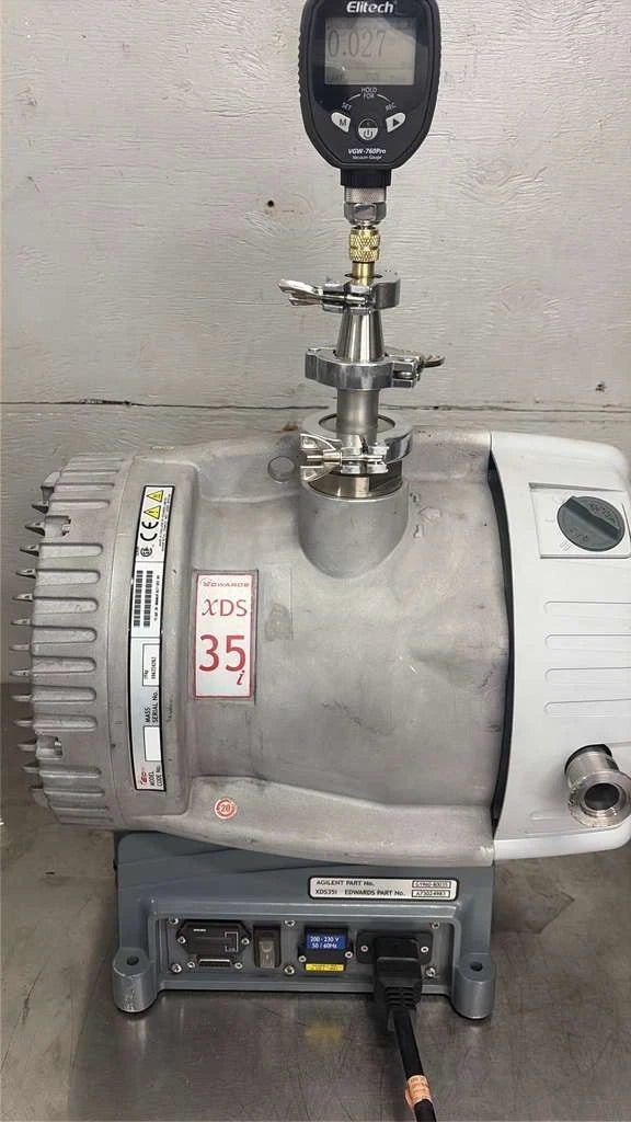 Edwards XDS35i Vacuum Pump Recently Serviced Pulls 0.027 mbar 45k/h see Video