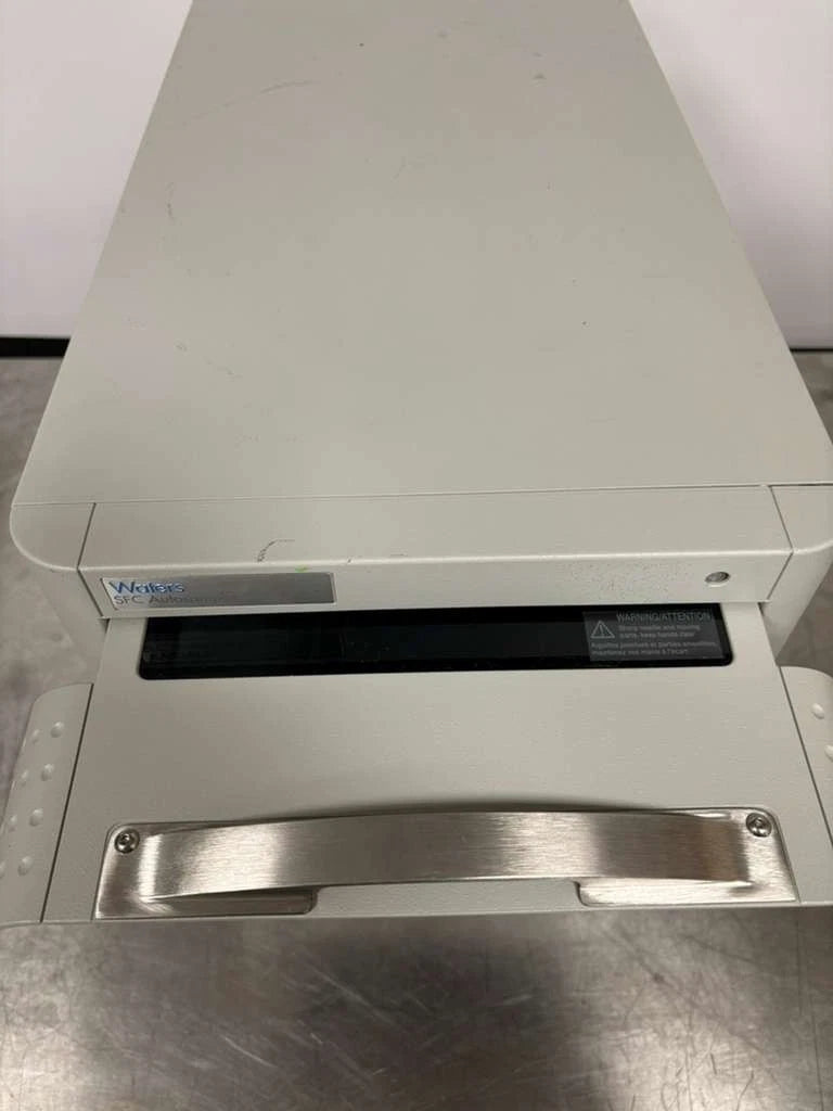 Waters SFC Autosampler