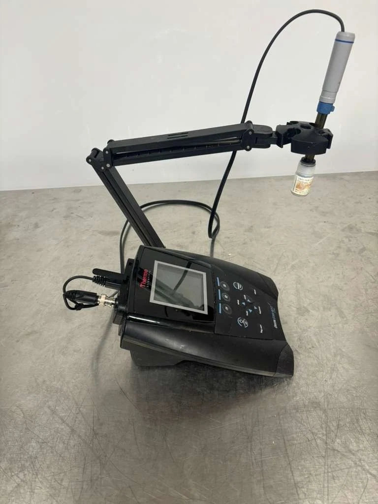 Thermo Orion Star pH Meter A211 WITH Power Supply
