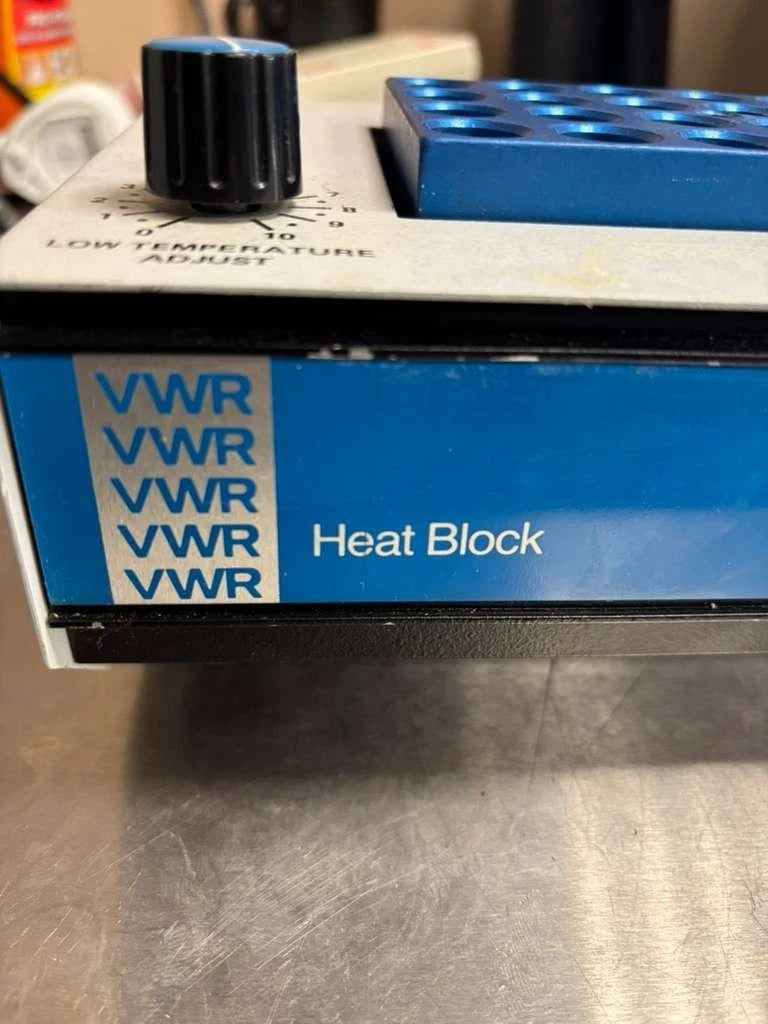 VWR Scientific Products CAT No 13259-005 With 1 Heating Block