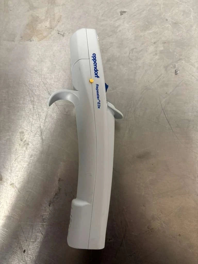 Eppendorf Repeater E3x ~ 1uL - 50mL electronic pipette with charger
