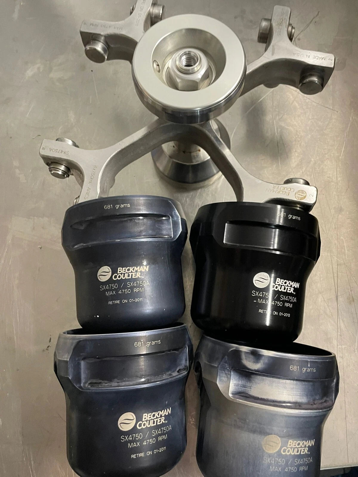 Beckman Coulter SX4750 Swinging Bucket Rotor 4750 RPM 42467 w/ Buckets