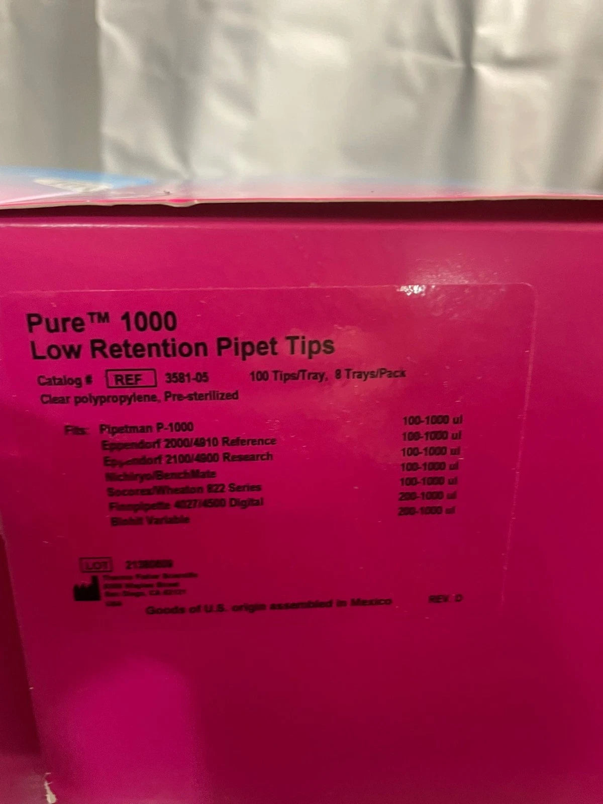 Thermo Molecular BioProductsPure 100 µL -1000 µL Pipet Tips 3581-05 (lot of 4)