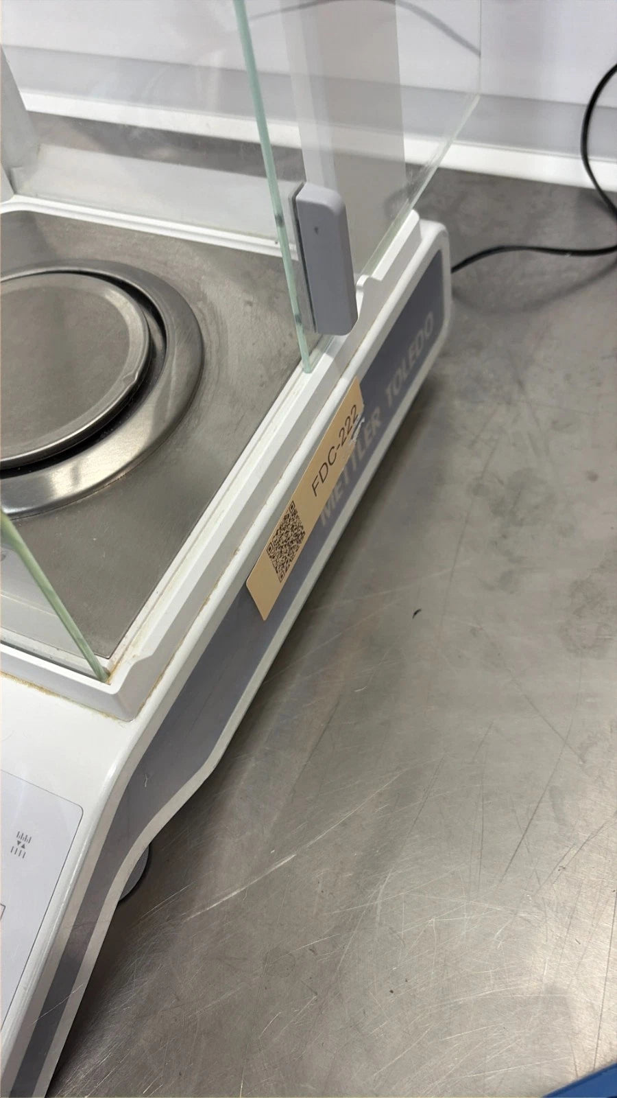 Mettler Toledo MS104S Analytical Balance Scale 120 g x 0.0001 g