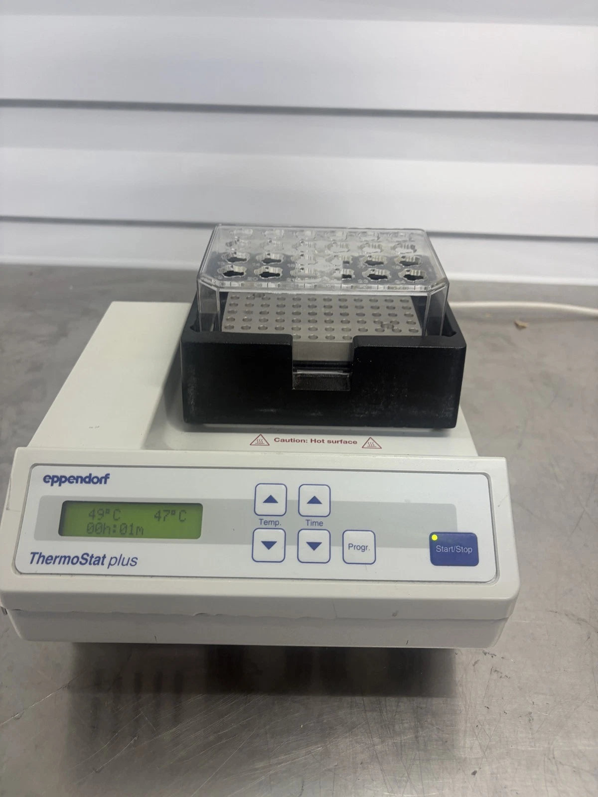 Eppendorf 5352 ThermoStat Plus Dry Bath Incubator