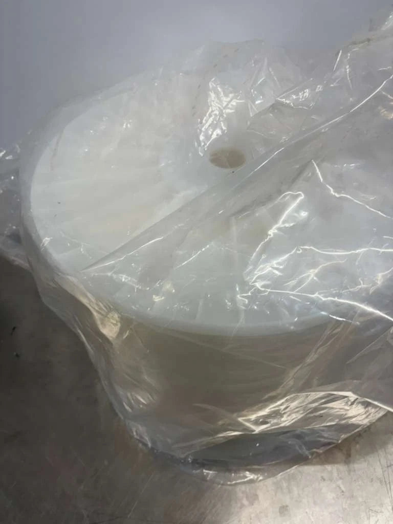2500' Saint Gobain C-Flex Tubing 374-125-2S Selead experied 11/18/2025