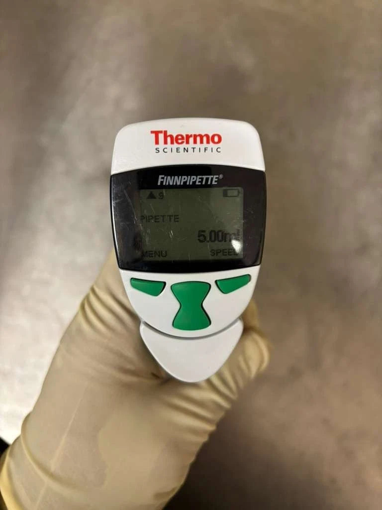 THERMO SCIENTIFIC FINNPIPETTE Single and 12 Channel Electronic Pipette