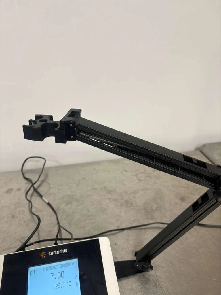 Sartorius Model PhBasic+. With Fisherbrand™ accumet™ Cat.#13-620-111