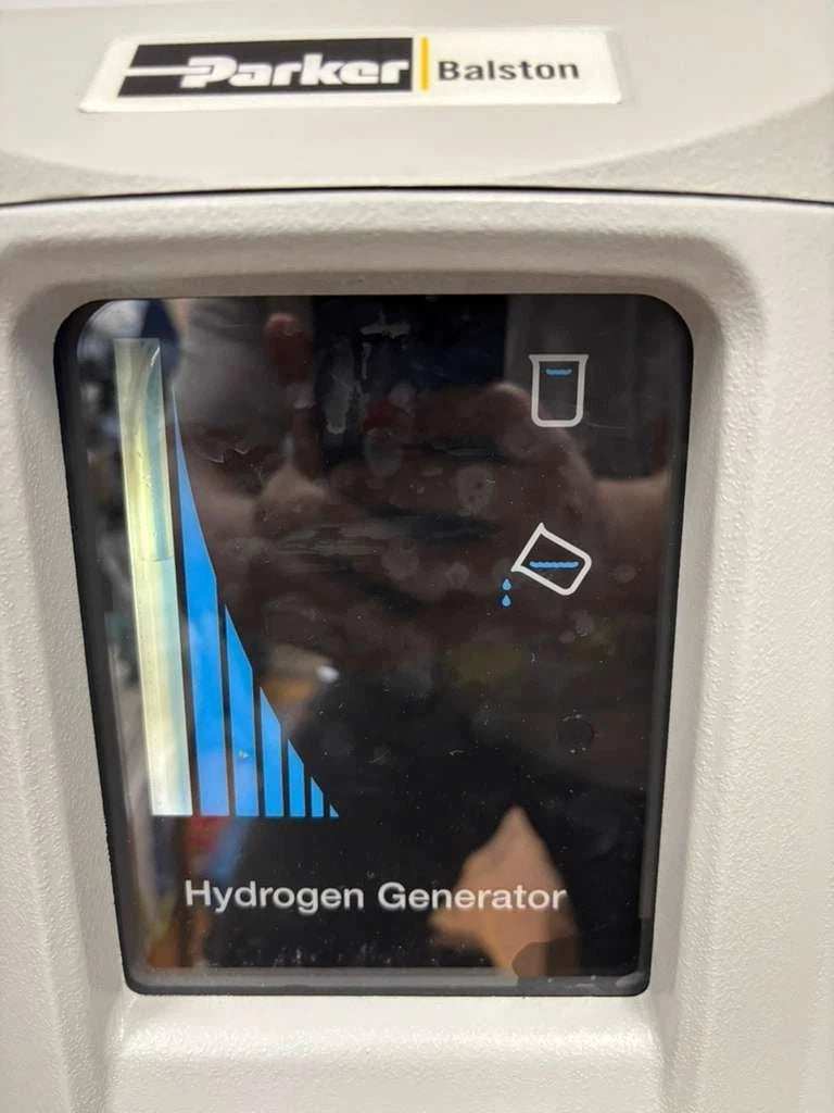 Parker Balston Hydrogen generator H2PEMPD-510-100