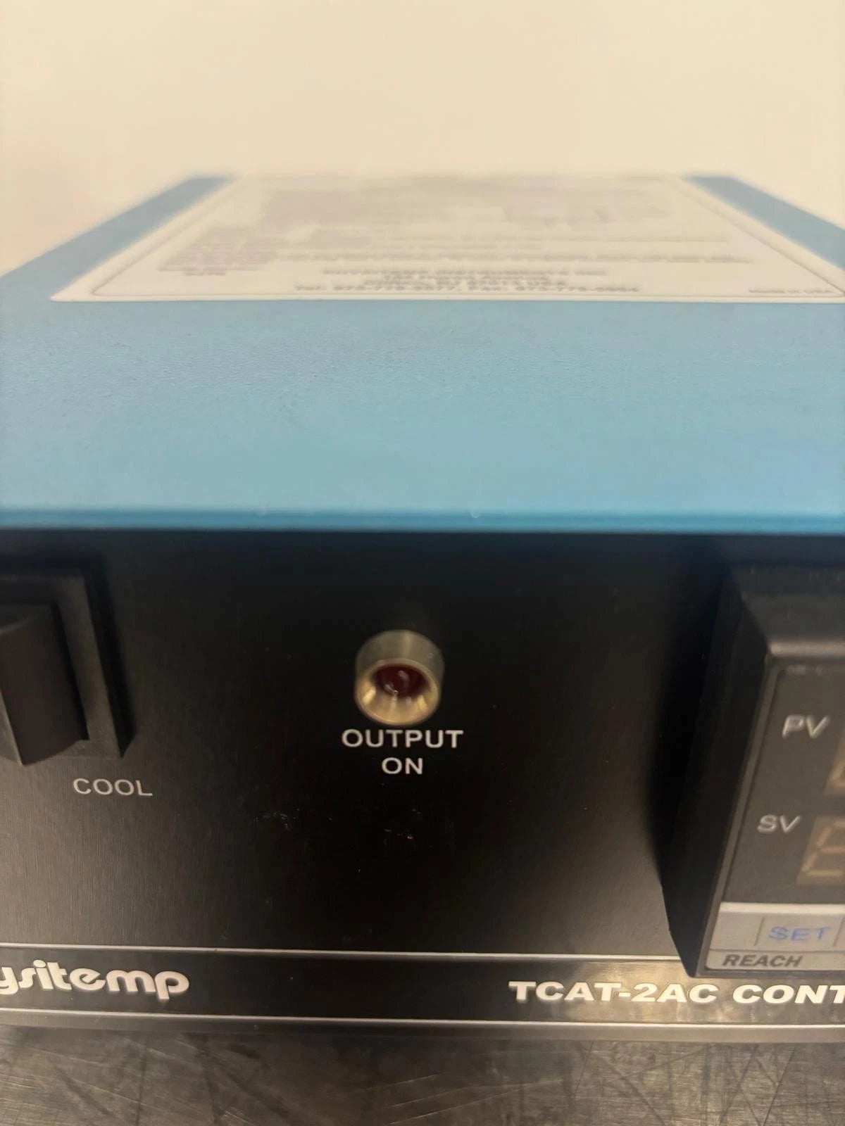 PHYSITEMP TCAT-2AC TEMPERATURE CONTROLLER -200ºC TO +400ºC