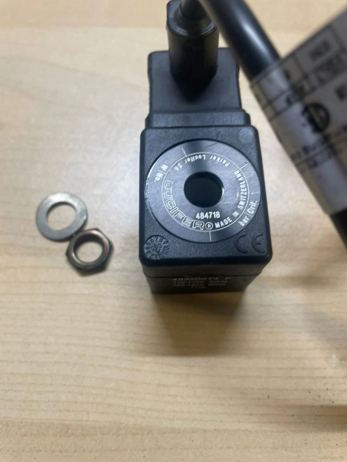 Parker 493500T4 F Lucifer Solenoid Valve: 11W, 110-115V @ 50Hz, 484718