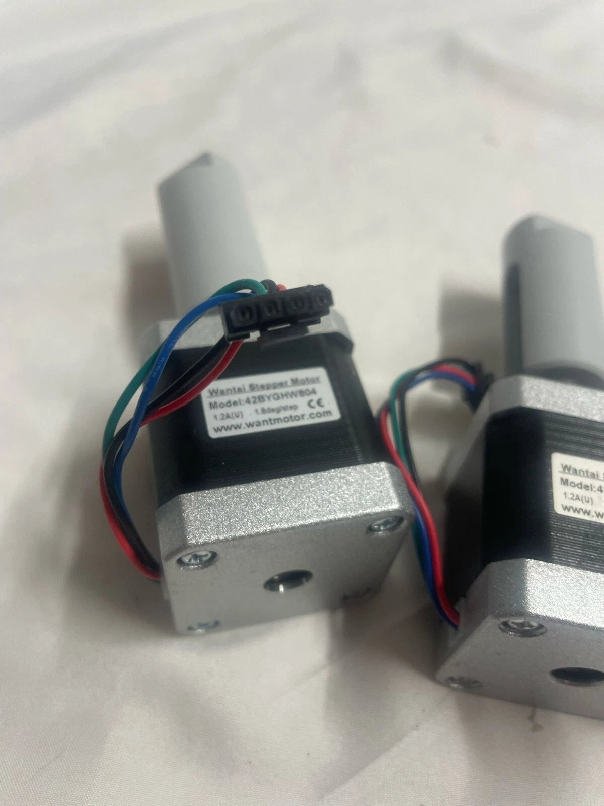 ( Lot of 4) WANTAI STEPPER MOTOR 1.8 DEG 42BYGHW804