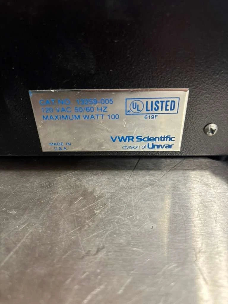 VWR Scientific Products CAT No 13259-005 With 1 Heating Block