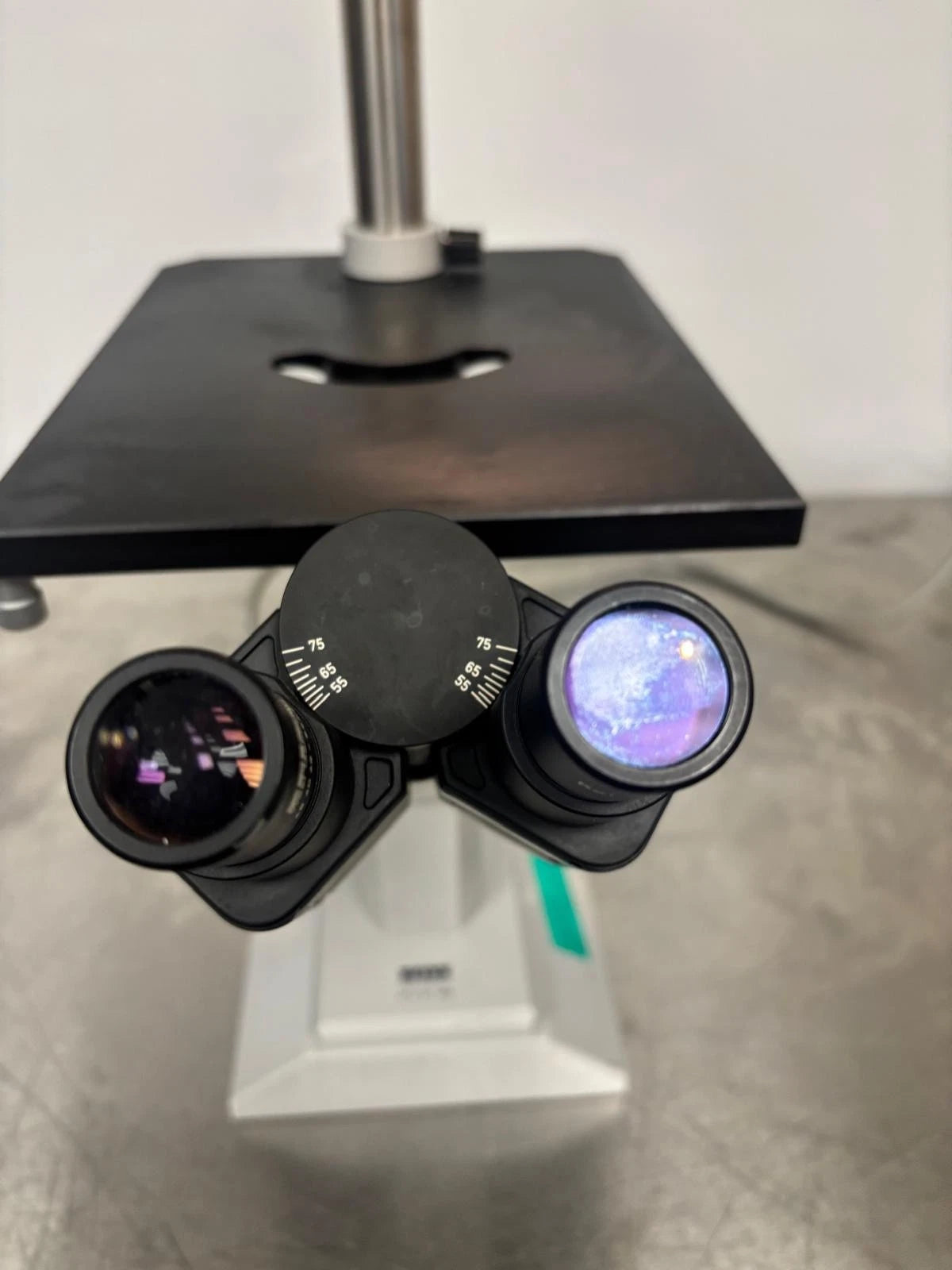Zeiss ID 47 12 03 - 9901 Microscope
