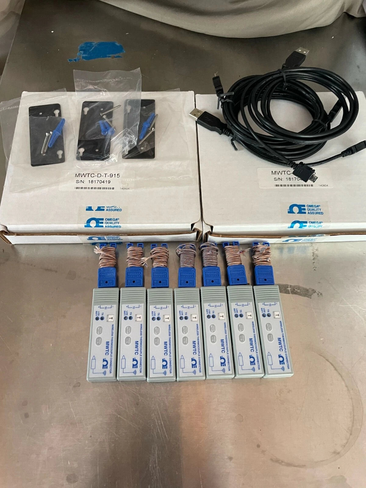 OMEGA ENGINEERING MWTC-D-T-915/N / MWTCDT915N lot of 7 USED