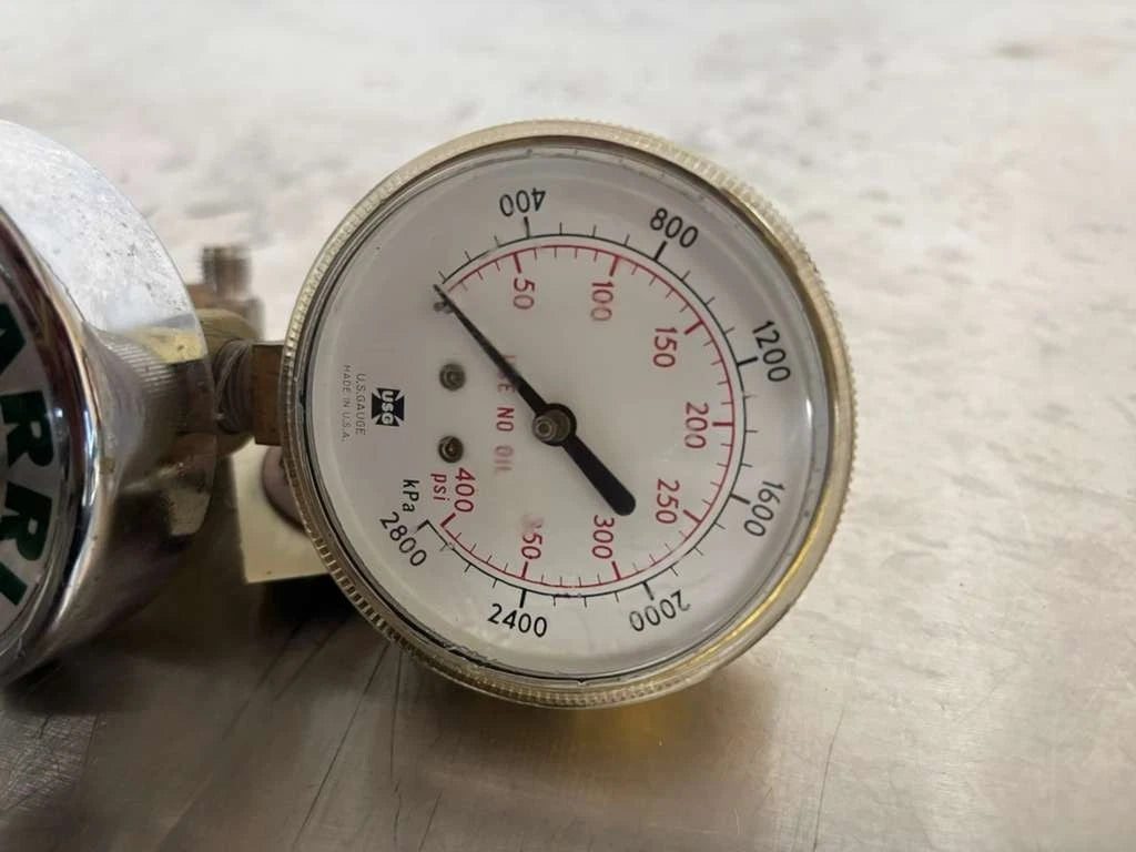 Harris 47-200-CR Compressed Gas Regulator With Connect MERIT-304/304L